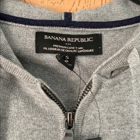 Banana Republic Factory men’s zip up gray luxe - Picture 2 of 3
